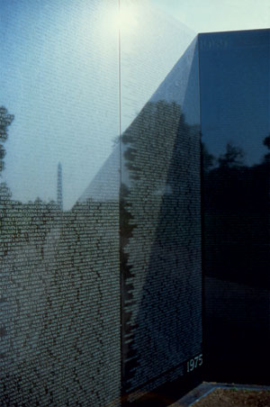 VIETNAM VETERANS MEMORIAL