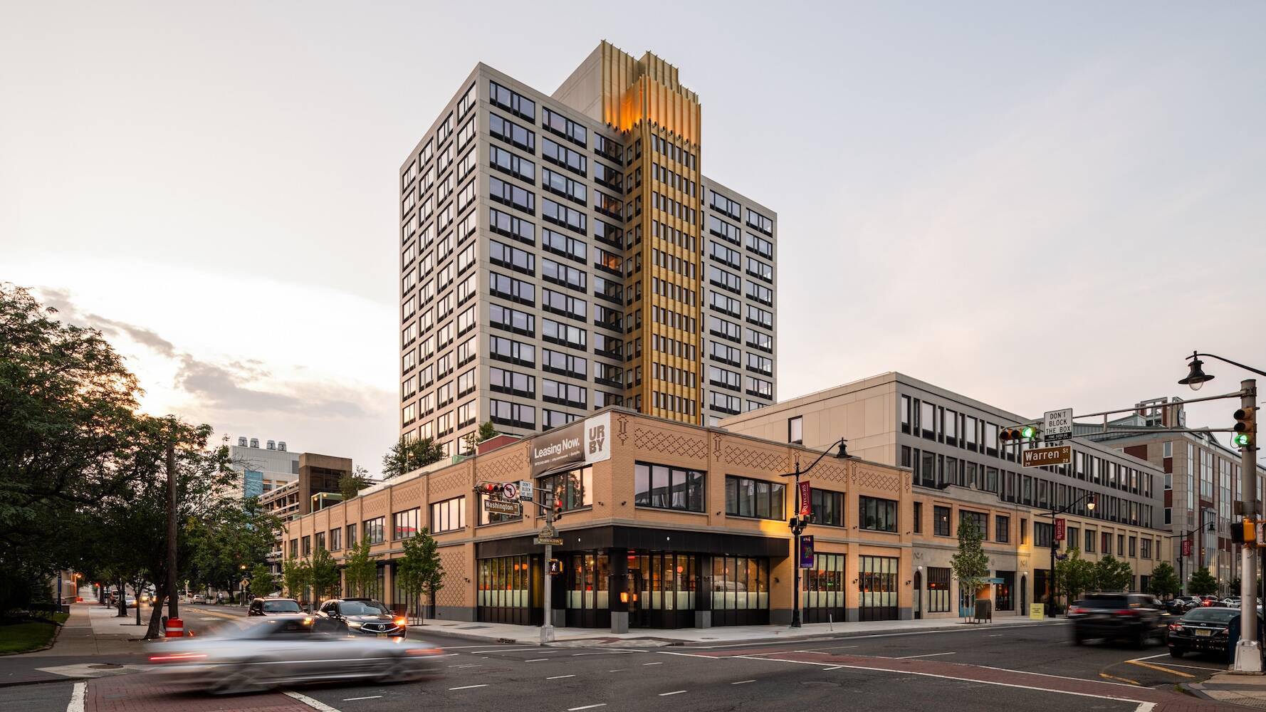 Newark Urby Repurposes an 18-Story Parking Garage for Rental Apartments
