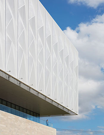 UC Health Gardner Neuroscience Institute By Perkins And Will | 2019-07 ...