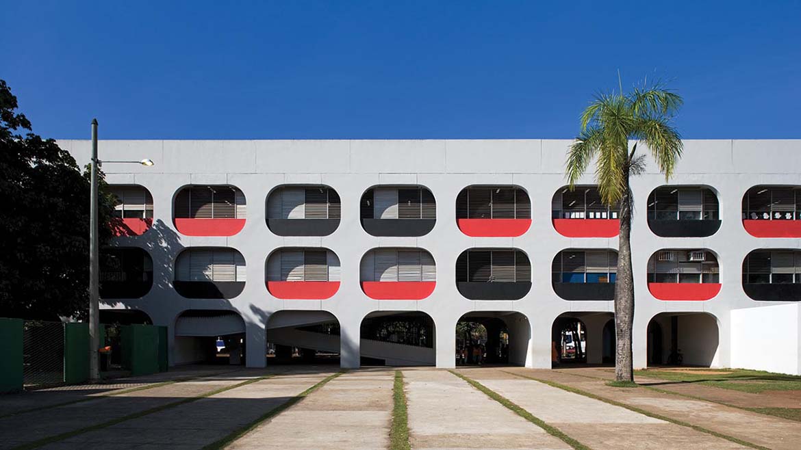 South American Modernist Public School.