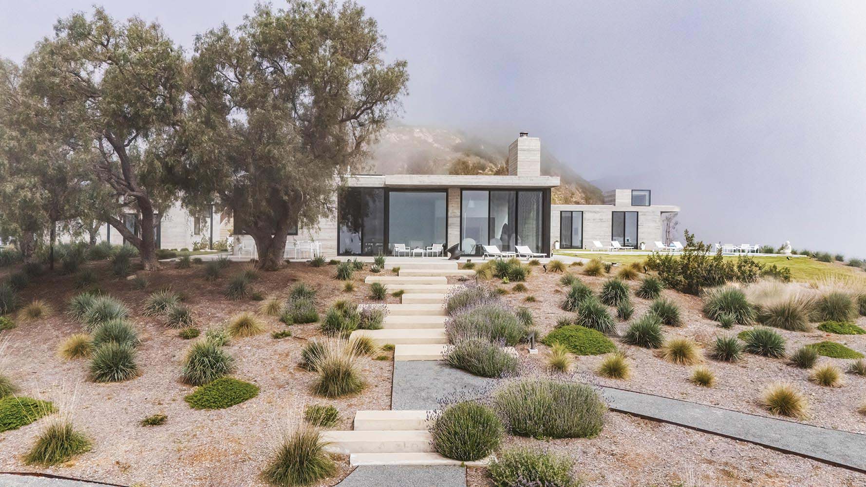 After a Devastating Wildfire, Lorcan O’Herlihy Reimagines His 1987 Trancas House in Malibu