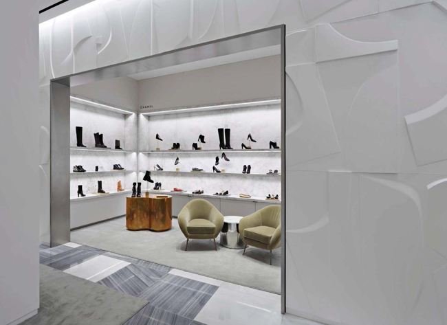 barneys shoe department