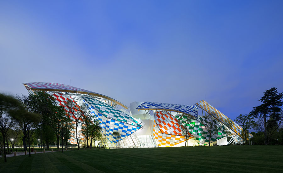 Frank Gehry opens Paris' Louis Vuitton Foundation