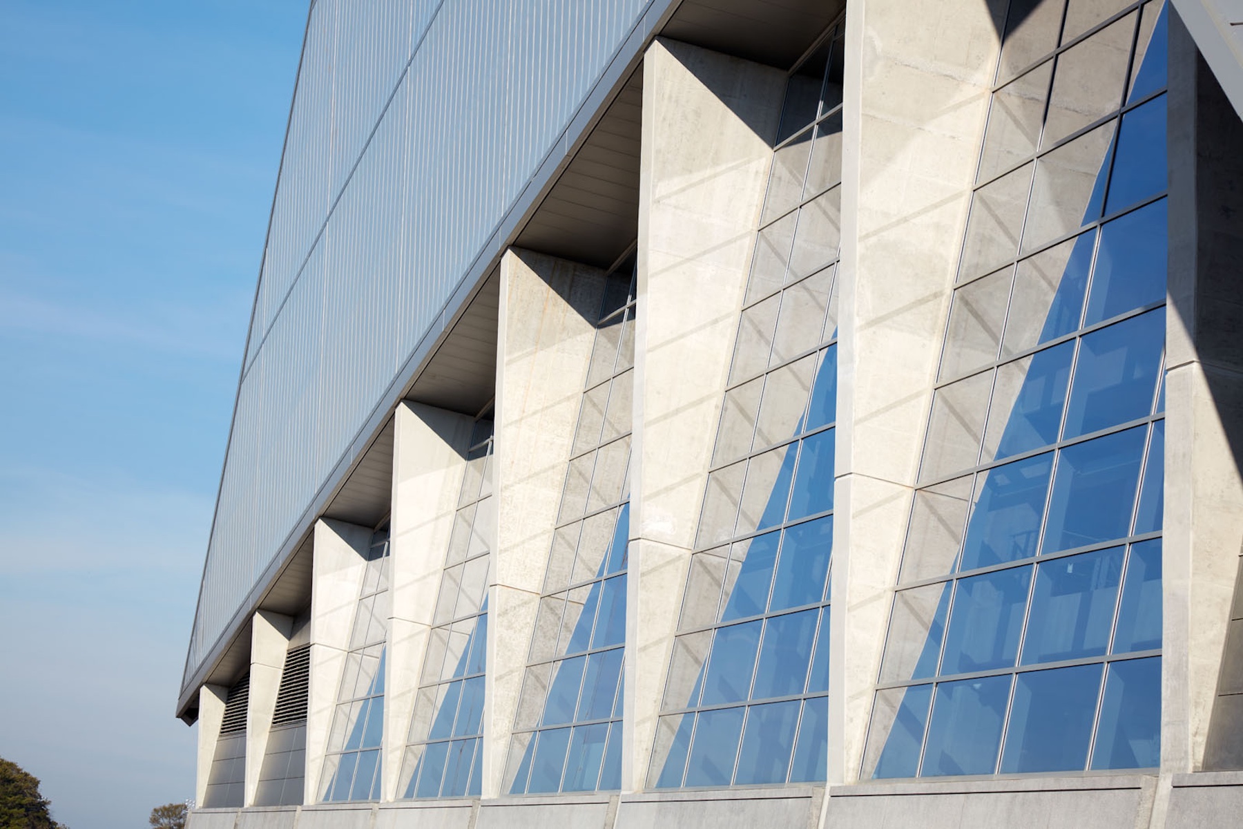 HOK completes the Mercedes-Benz Stadium in Atlanta