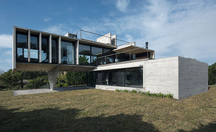 Cariló House by Luciano Kruk Arquitectos | 2019-08-23 | Architectural ...